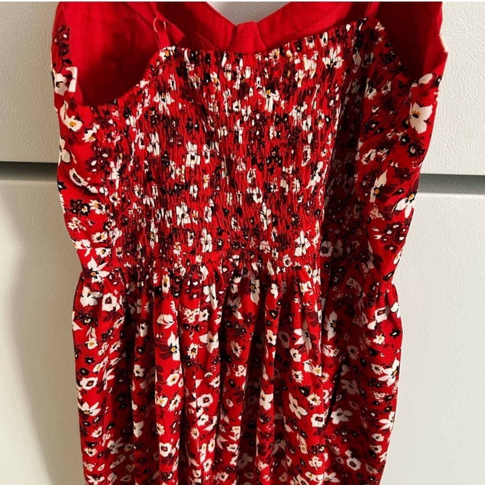 [S] Floral/Feminine Red Beach Midi Dress - Picture 4 of 6